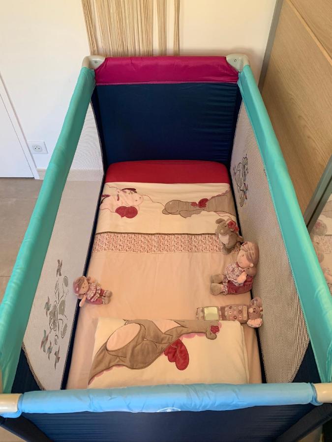 Cassis Village Options Parking And Baby מראה חיצוני תמונה